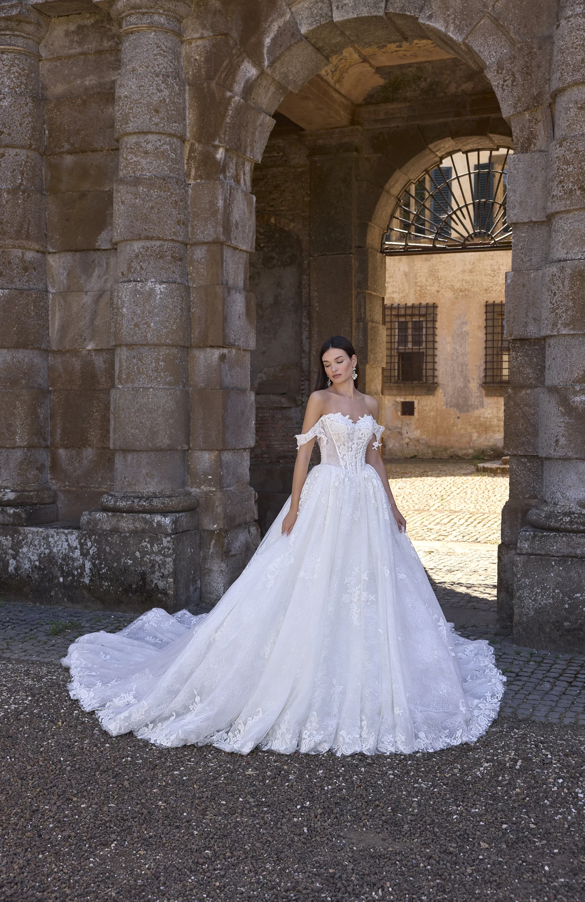 Style 63204