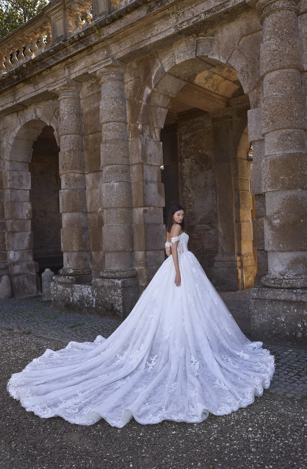 Style 63204