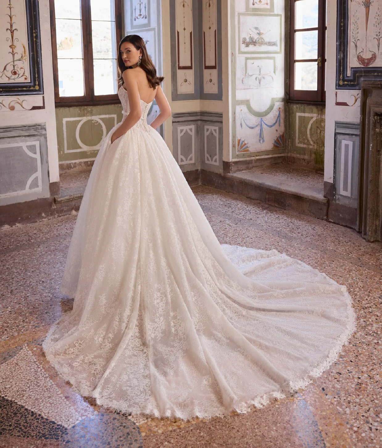 Style 63302